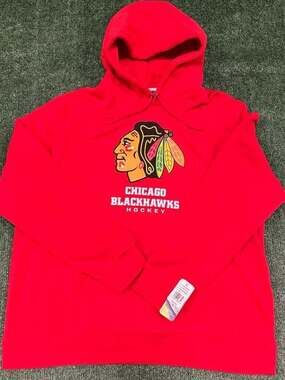 NWT Chicago Blackhawks Hockey Red Pullover Hoodie Adult 2XL